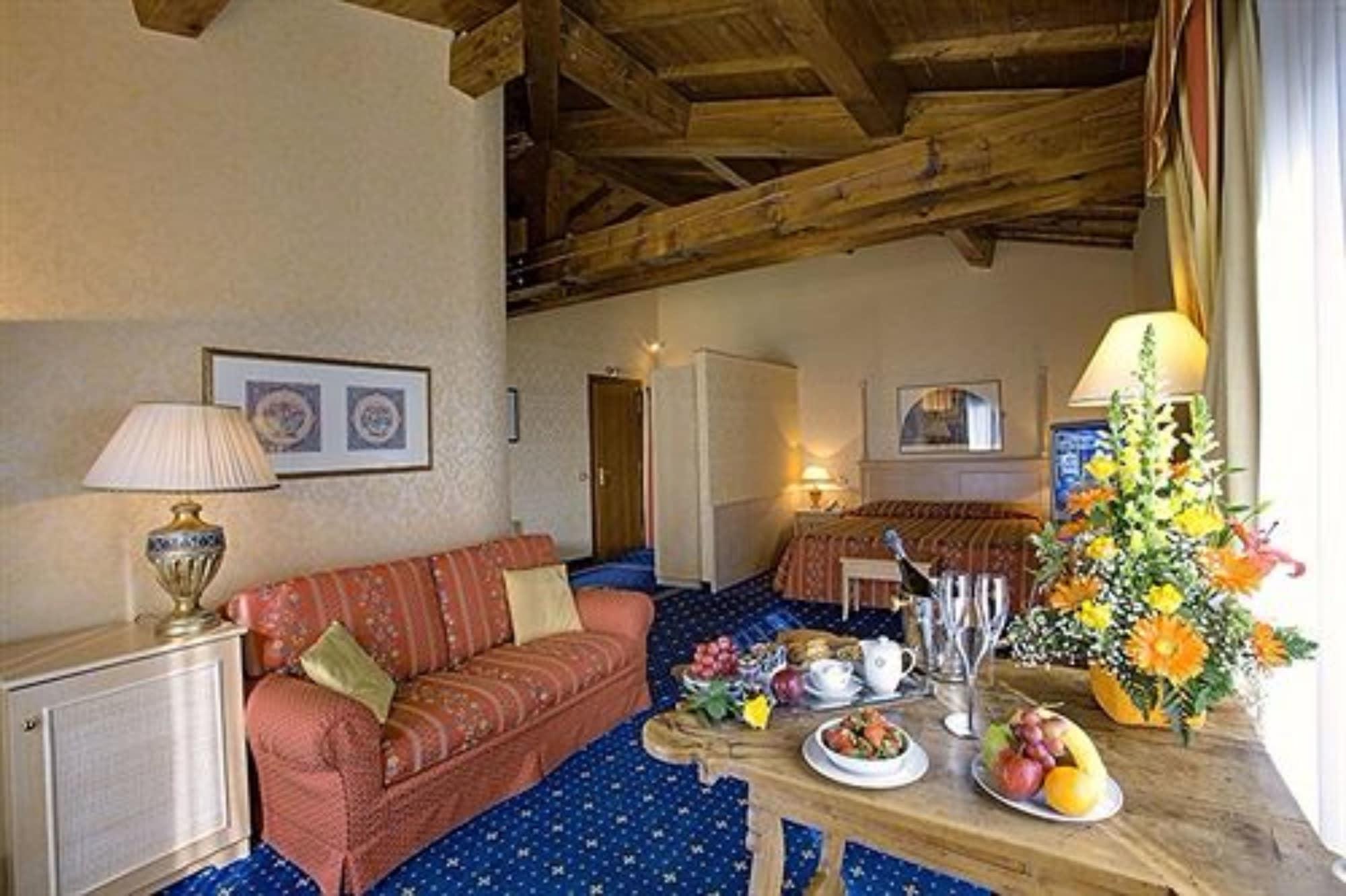 Hotel Orologio Ferrara Bagian luar foto