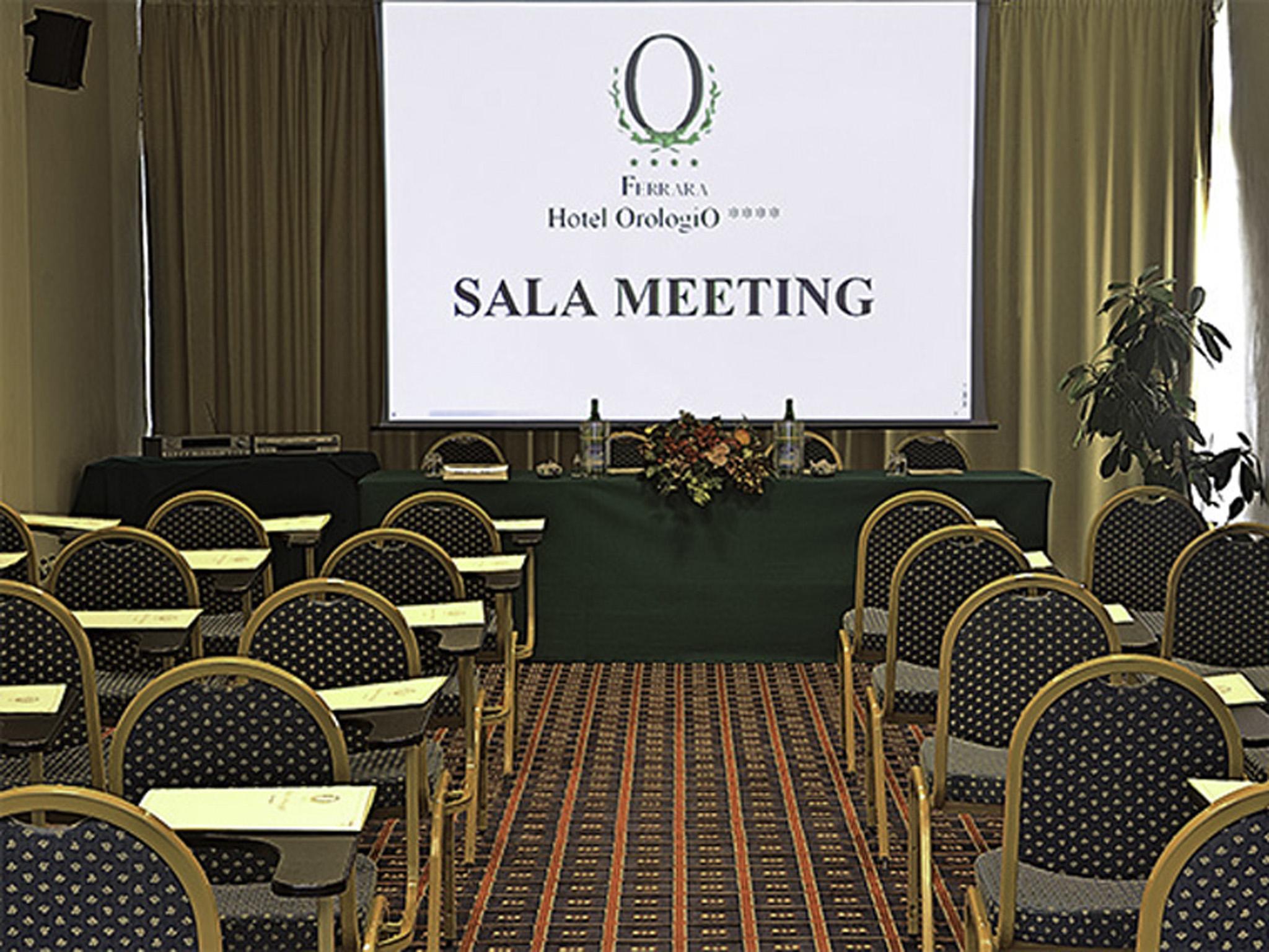 Hotel Orologio Ferrara Bagian luar foto